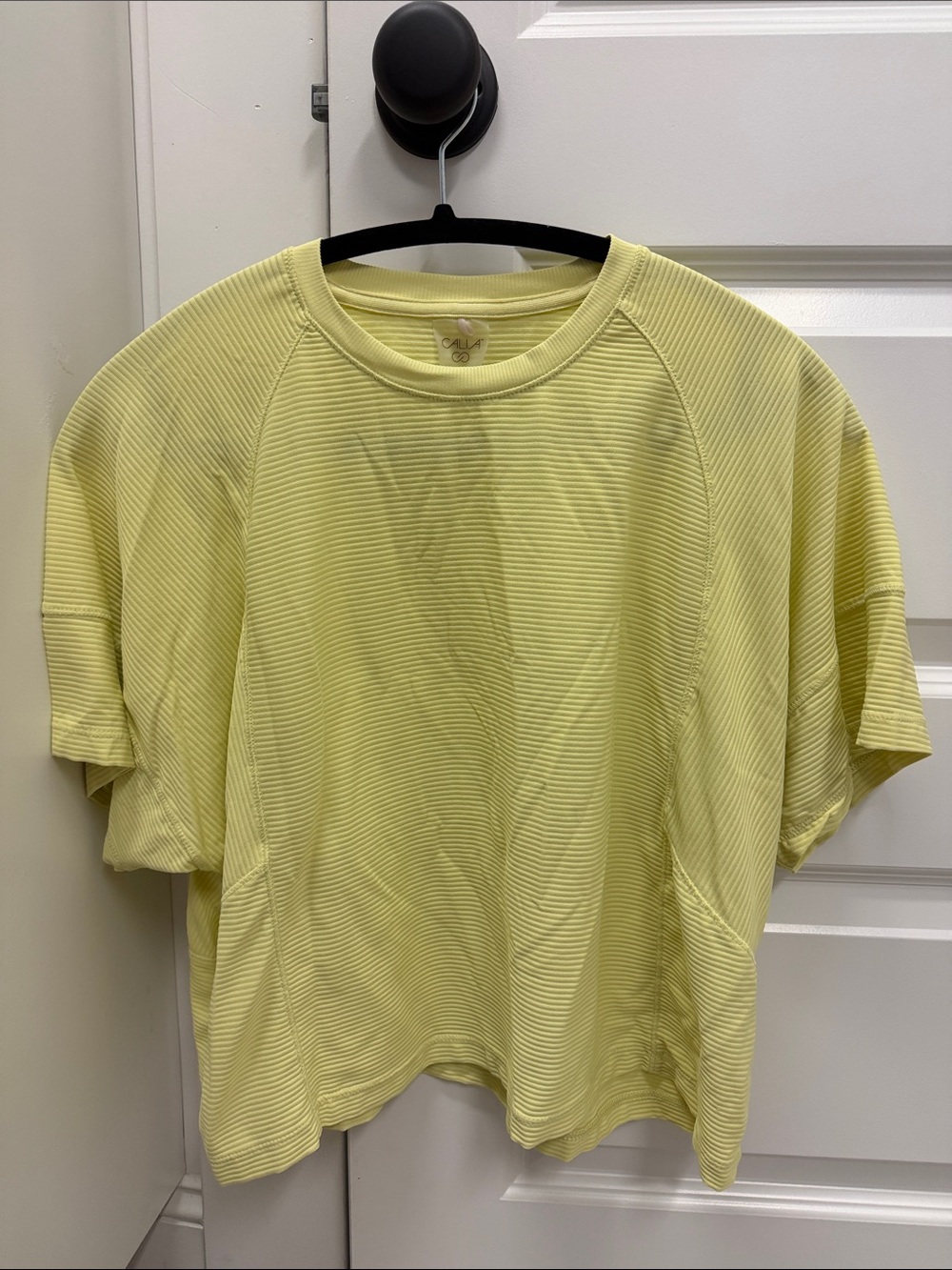 CALIA by Carrie Underwood Light Yellow Short Sleeve Ribbed Tee